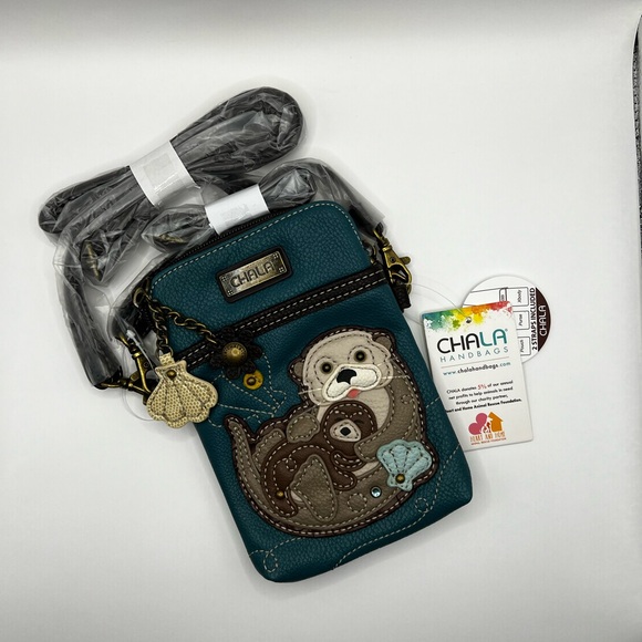 SALE CHALA Otters Cellphone Convertible Crossbody - Picture 6 of 8